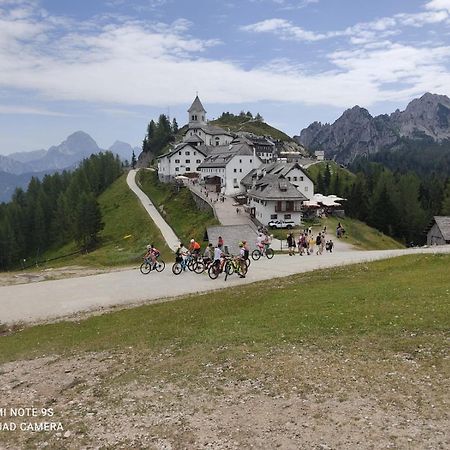 Holiday Home Il Tuo Piccolo Angolo Di Paradiso Tarvisio Bagian luar foto